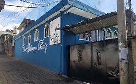 Casa Guillermo Batz
