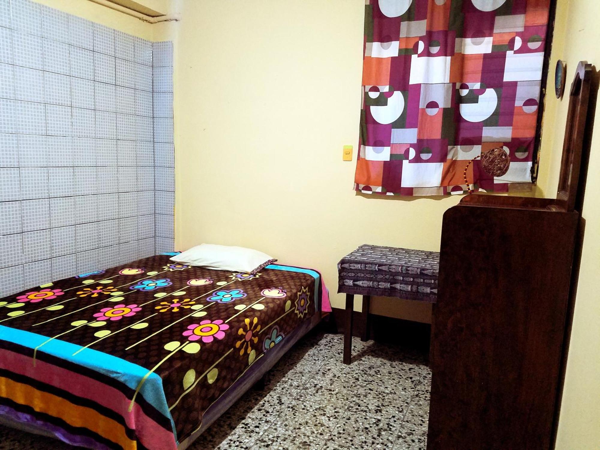Bed and Breakfast Casa Guillermo Batz San Pedro La Laguna Zimmer foto